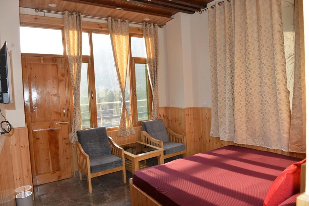Shamshi Tulip Flowing River View Hotel. מראה חיצוני תמונה