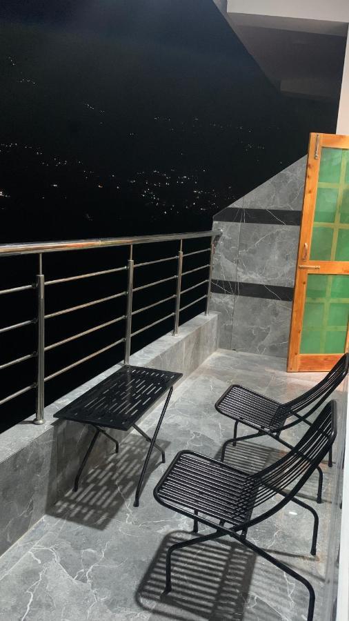 Shamshi Tulip Flowing River View Hotel. מראה חיצוני תמונה