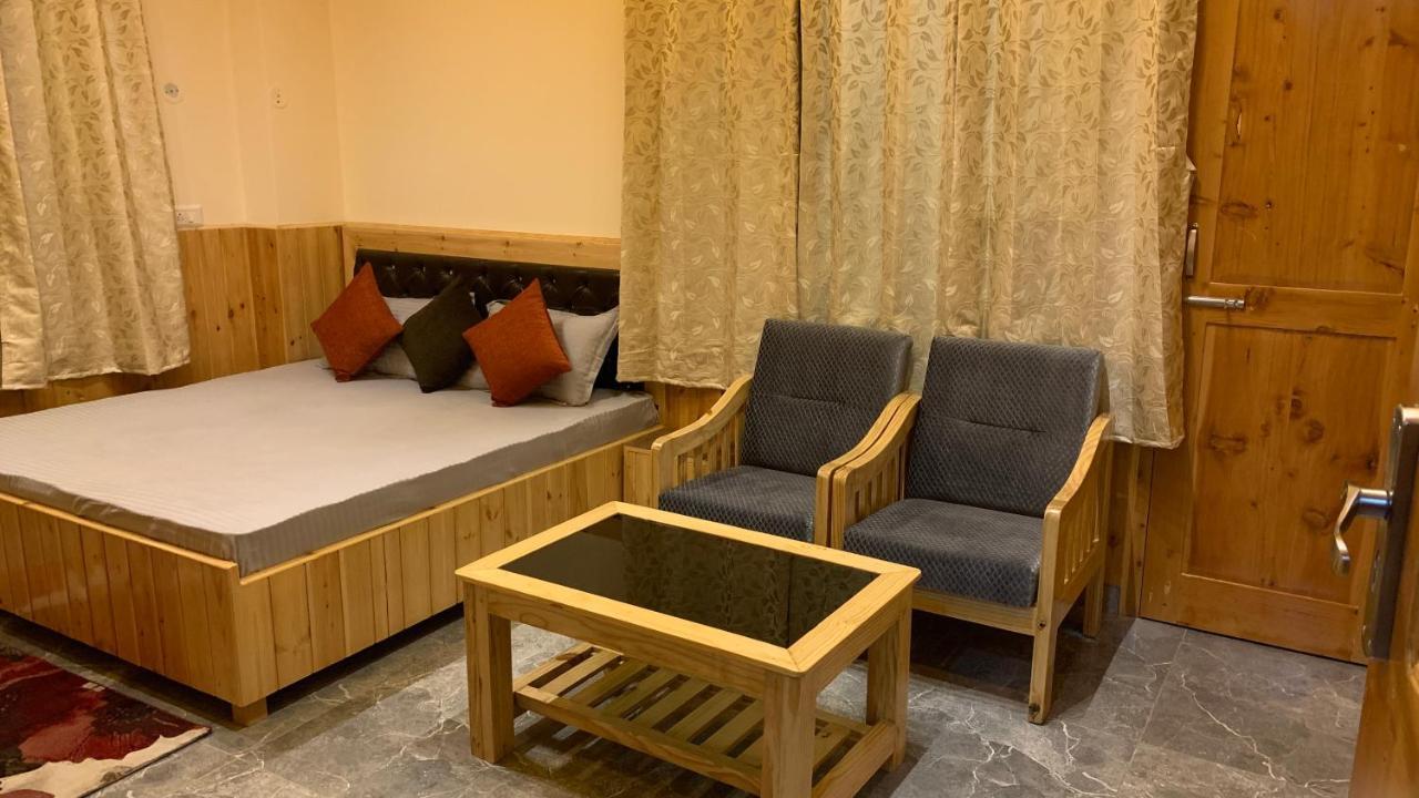 Shamshi Tulip Flowing River View Hotel. מראה חיצוני תמונה